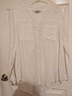 Lucky Brand White Textured Tunic Top